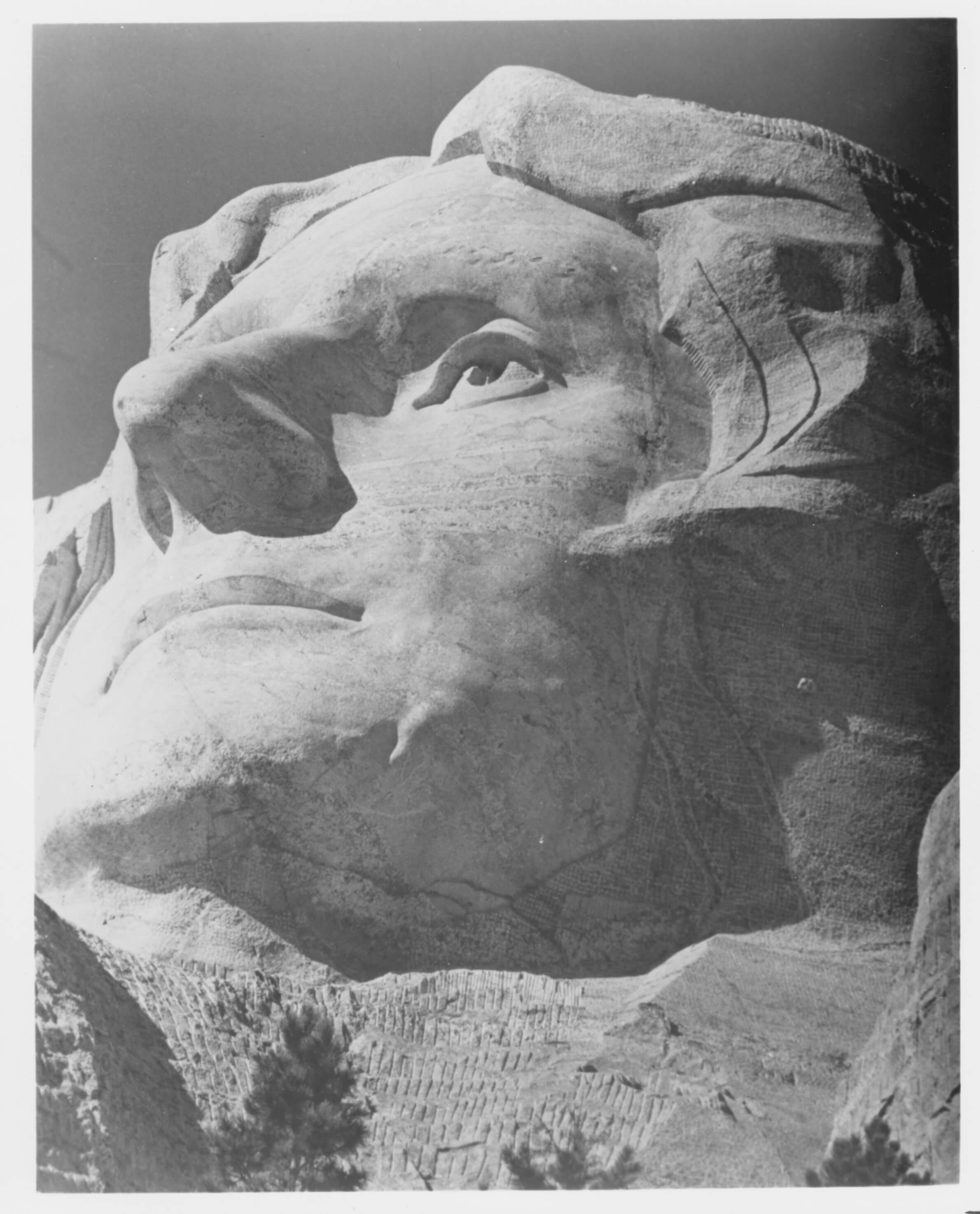 mountain carving of Thomas Jefferson